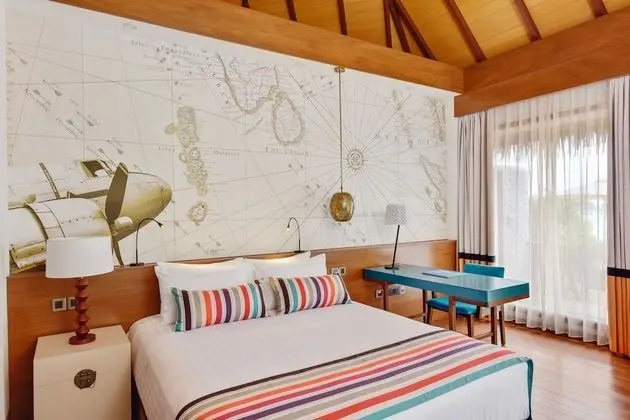 Villa (Beach Pool)