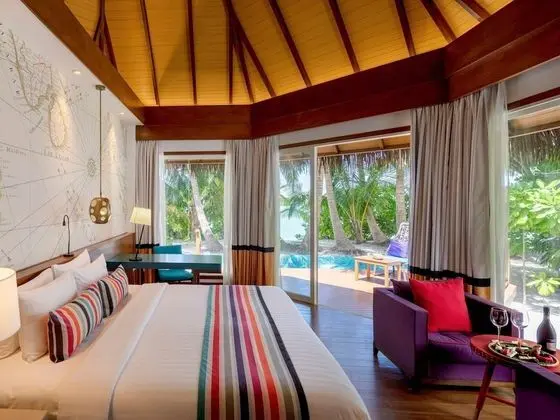 Villa (Beach Pool)