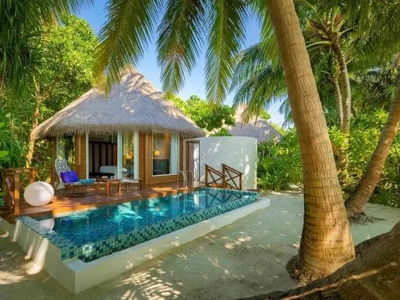 Villa (Beach Pool)