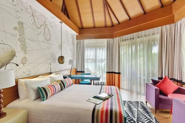 Villa (Beach Pool)