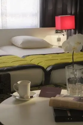 Superior Oda, 2 Tek Kişilik Yatak