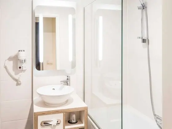 Classic Oda, 1 Çift Kişilik veya 2 Tek Kişilik Yatak