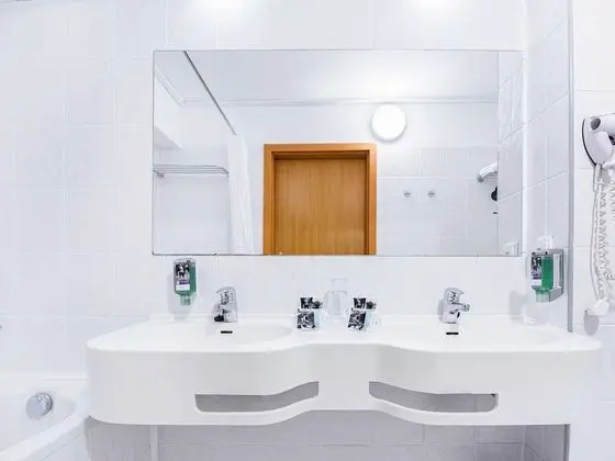 Deluxe Tek Büyük Yataklı Oda, 1 Çift Kişilik Yatak