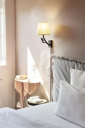 Privilege, Oda, 1 Çift Kişilik Yatak