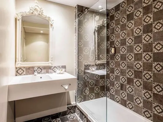 Privilege, Oda, 1 Çift Kişilik Yatak