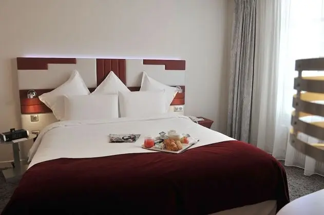 Superior Tek Büyük Yataklı Oda, 1 Çift Kişilik Yatak