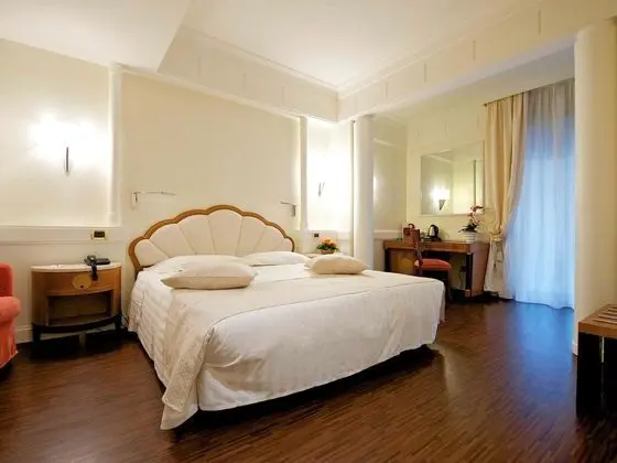 Deluxe Tek Büyük Yataklı Oda, 1 Çift Kişilik Yatak