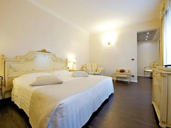 Deluxe Tek Büyük Yataklı Oda, 1 Çift Kişilik Yatak