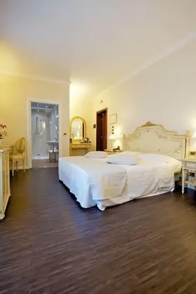 Deluxe Tek Büyük Yataklı Oda, 1 Çift Kişilik Yatak