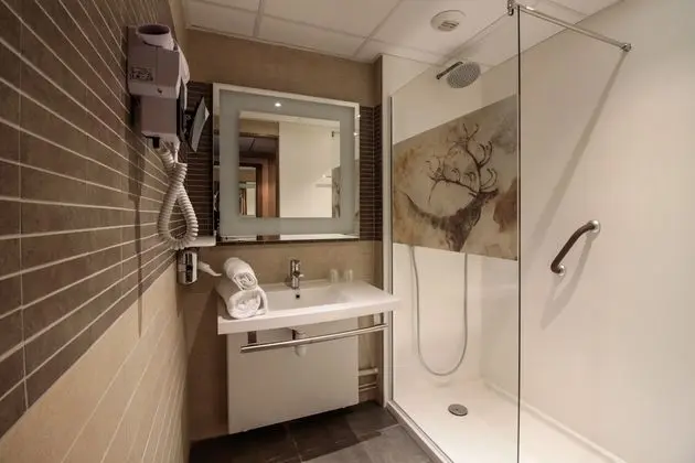 Classic Tek Büyük Yataklı Oda, 1 Çift Kişilik Yatak (Shower)