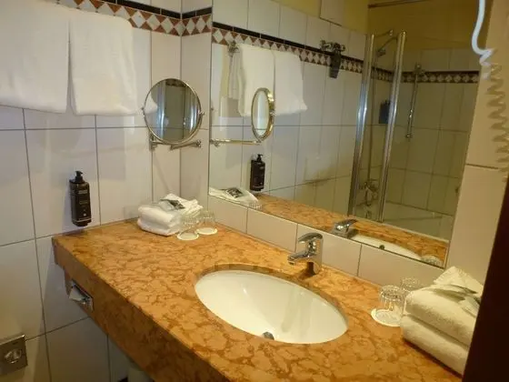 Family Oda, 2 Çift Kişilik Yatak