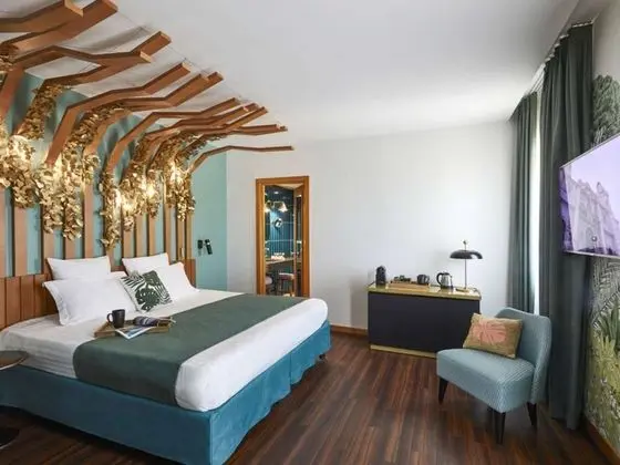 Deluxe Oda, 1 Çift Kişilik Yatak, Teras (Jacuzzi, Renovated)