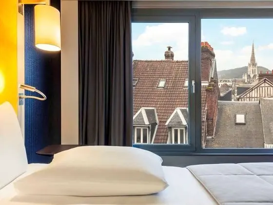 Privilege, Tek Büyük Yataklı Oda, 1 Çift Kişilik Yatak, Balkon, Manzaralı