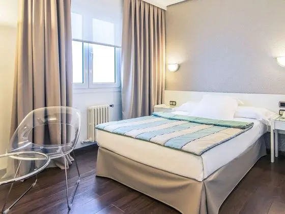 Standard Oda, 1 Tek Kişilik Yatak