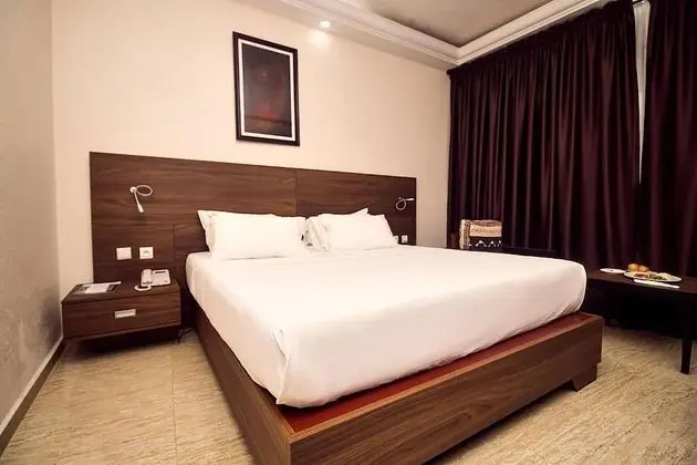 Chambre standard vue ville rénovée