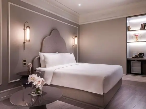 Deluxe Oda, 1 En Büyük (King) Boy Yatak