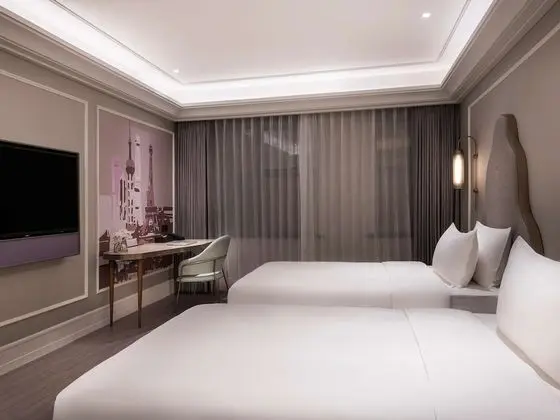 Deluxe Oda, 1 En Büyük (King) Boy Yatak