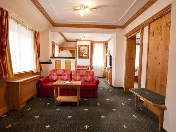 Superior Süit, 1 Çift Kişilik Yatak ve Çekyat