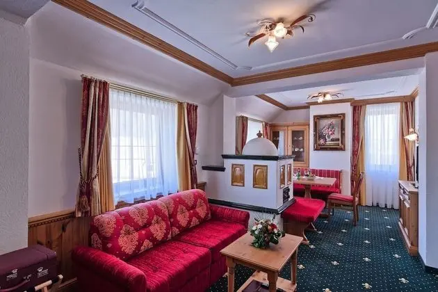 Superior Süit, 1 Çift Kişilik Yatak ve Çekyat