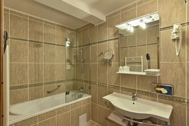 Superior Süit, 1 Çift Kişilik Yatak ve Çekyat