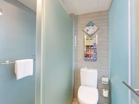 Signature Çatı Katı (Loft), 1 Büyük (Queen) Boy Yatak ve Çekyat