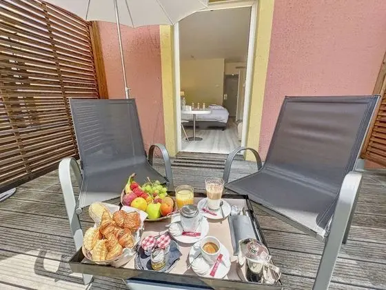 Standard Oda, 1 Çift Kişilik Yatak
