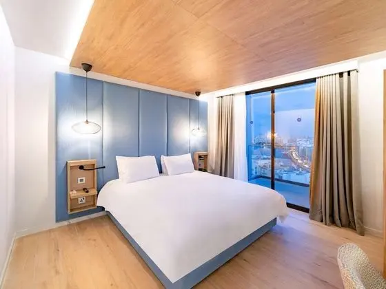 Privilege, Deluxe Tek Büyük Yataklı Oda, 1 Büyük (Queen) Boy Yatak, Balkon, Deniz Manzaralı