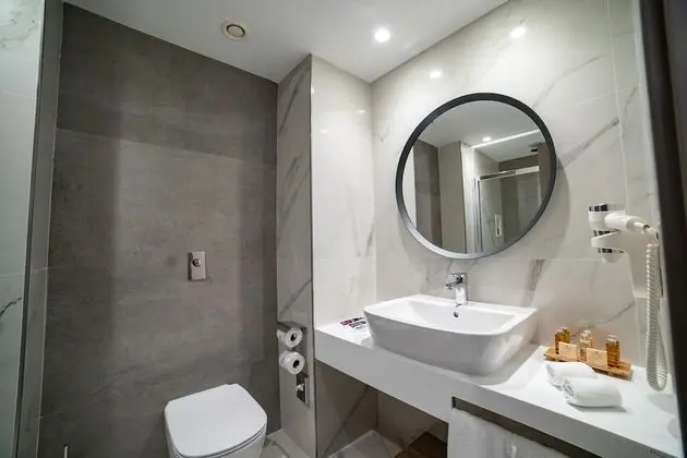 Privilege, Deluxe Tek Büyük Yataklı Oda, 1 Büyük (Queen) Boy Yatak, Balkon, Deniz Manzaralı