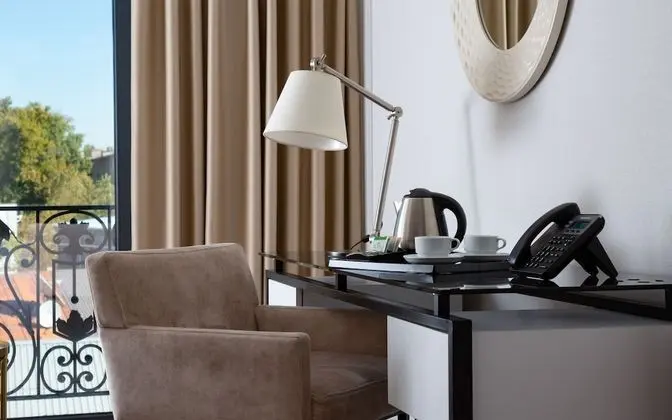 Deluxe Tek Büyük Yataklı Oda, 1 Çift Kişilik Yatak