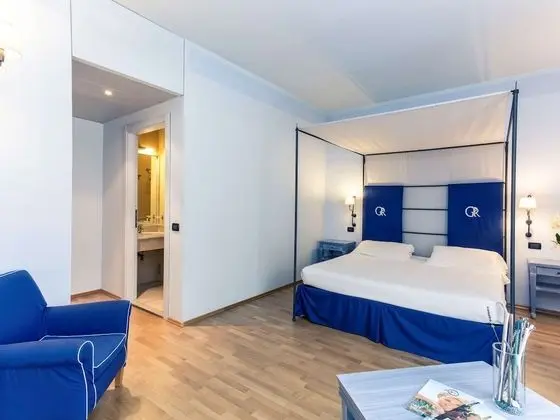 Deluxe Dört Kişilik Oda