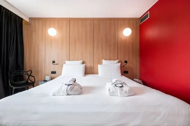 Chambre Double Privilège, 1 lit double (avec accès au Spa)