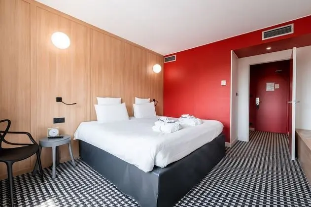 Chambre Double Privilège, 1 lit double (avec accès au Spa)