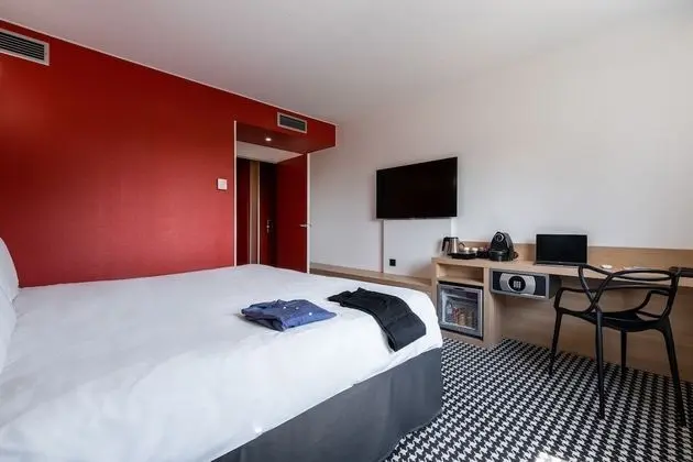 Classic Tek Büyük Yataklı Oda, 1 Çift Kişilik Yatak ve Çekyat (avec accès au Spa)