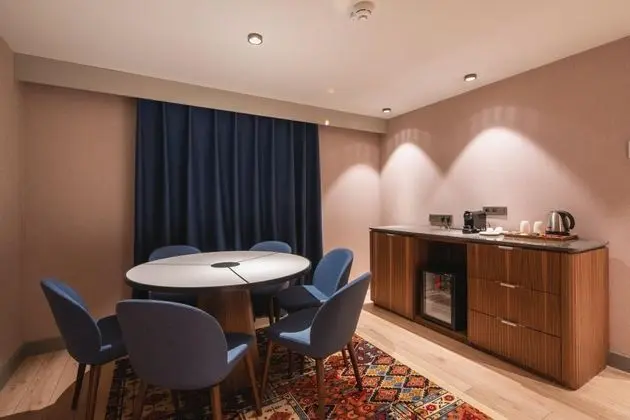 King Suite, Deniz Manzaralı, Jakuzili