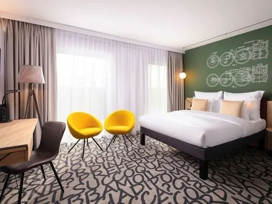 Oda, 1 Büyük (Queen) Boy Yatak, Mutfak