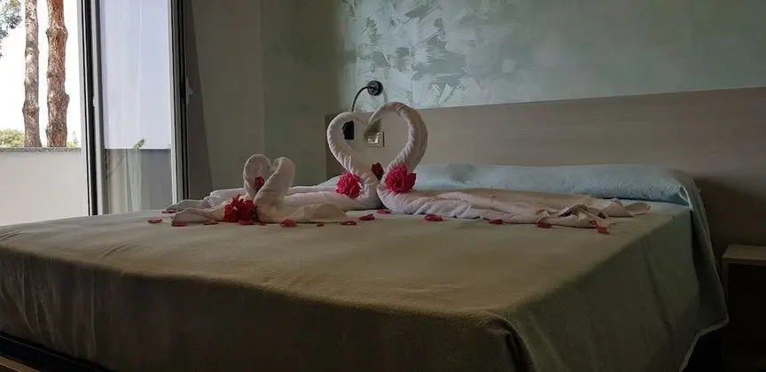 Üç Kişilik Oda, Balkon, Deniz Manzaralı