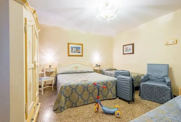 Superior Üç Kişilik Oda, Kanal Manzaralı