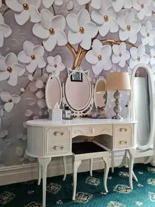 Superior Süit, Banyolu/Duşlu ( Double Bed)