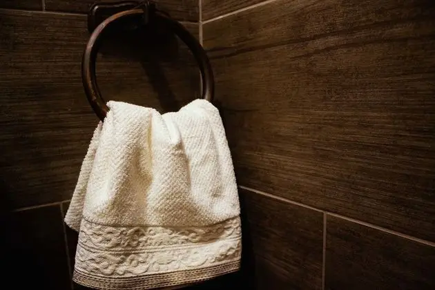 Design Tek Büyük Yataklı Oda, Balkon