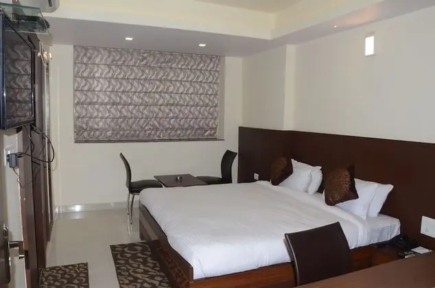 Deluxe Tek Büyük veya İki Ayrı Yataklı Oda, Sigara İçilebilir