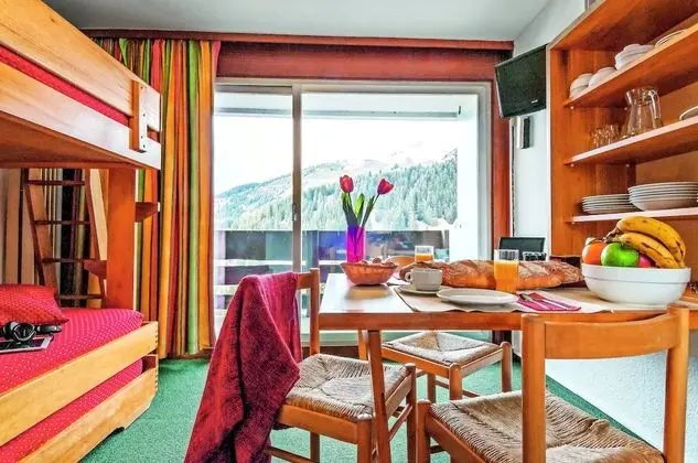 Standard Stüdyo, Balkon