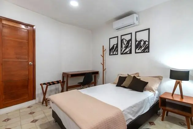 Deluxe Oda, 1 Büyük (Queen) Boy Yatak, Sigara İçilmez, Özel Banyo