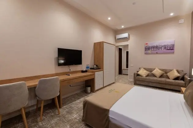 Standard Tek Büyük Yataklı Oda
