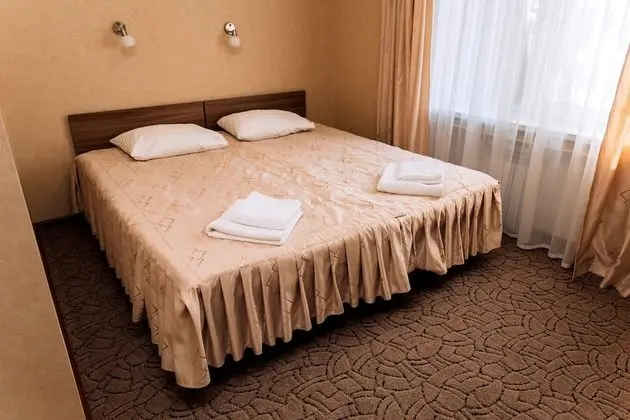 Comfort Tek Büyük veya İki Ayrı Yataklı Oda