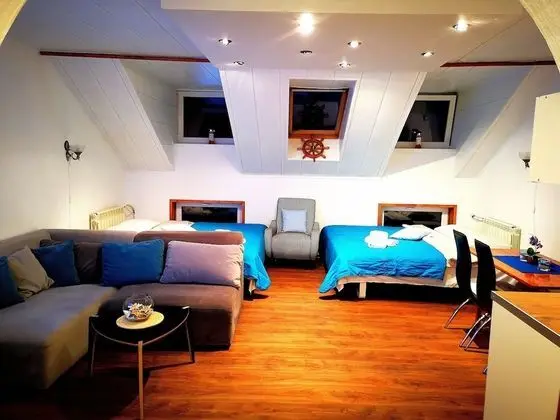 Meridian Apartment with Sauna