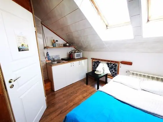 Meridian Studio with Sauna