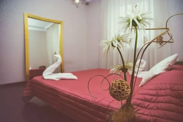 Comfort Tek Büyük veya İki Ayrı Yataklı Oda