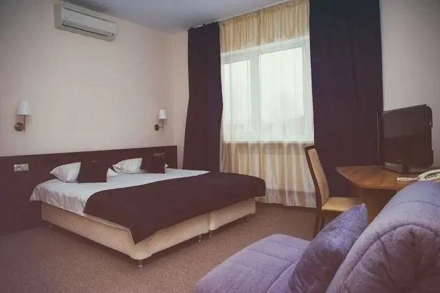 Comfort Tek Büyük veya İki Ayrı Yataklı Oda