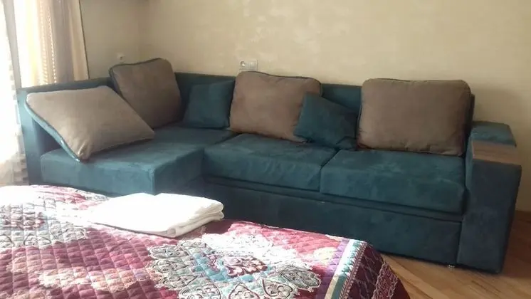 Comfort Üç Kişilik Oda, Avlu Manzaralı