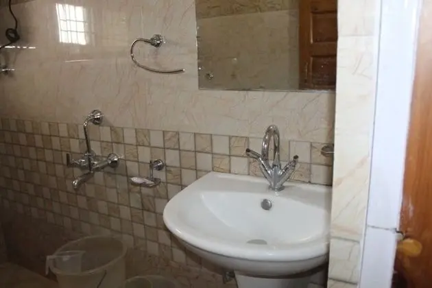Deluxe Tek Büyük Yataklı Oda, 1 Çift Kişilik Yatak, Sigara İçilebilir
